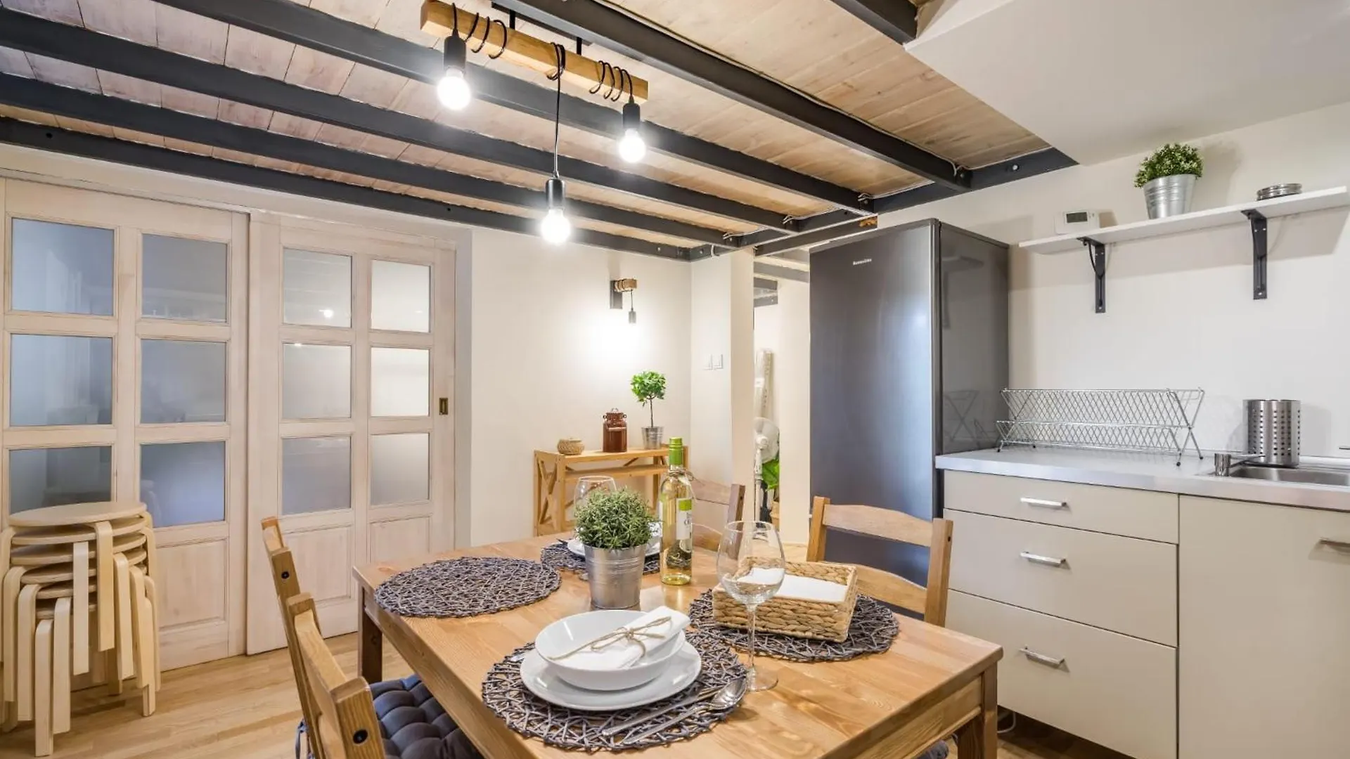 Apartment Wellness Wonderland Garden, Sauna, Jacuzzi In Cbd Budapest Hungary