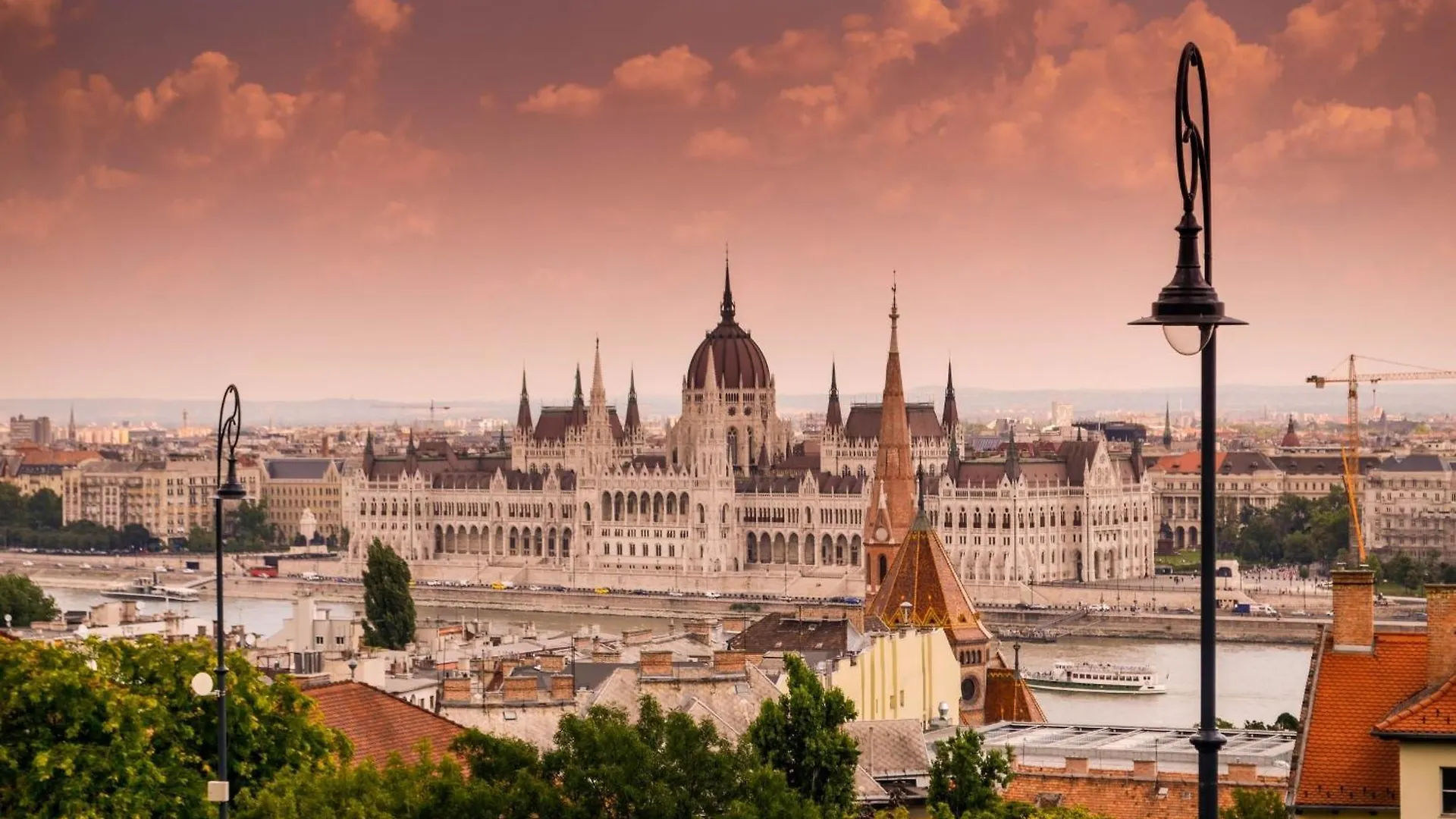 Apartment Wellness Wonderland Garden, Sauna, Jacuzzi In Cbd Budapest Hungary